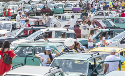 Tradition: 125 Jahre Fiat  - Grandezza mit piccola macchina