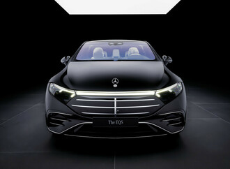 Mercedes-Benz EQS: Da steht der Stern wieder