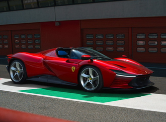 Ferrari Daytona SP3 erinnert an die ''60er''