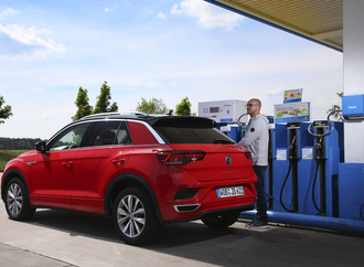 Kraftstoffkosten in Europa  - Deutschland ist mittelmäßig teuer 