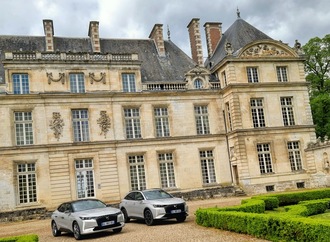 DS setzt auf französische Kultur - Genuss-Reisen mit und ohne Auto