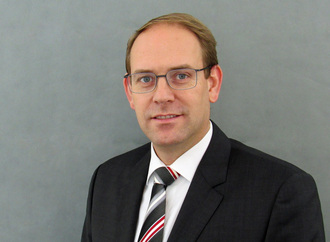 3 Fragen an: Jan-Kas van der Stelt, Geschäftsführer Jaguar Land Rover Deutschland GmbH  - ,,Der elek