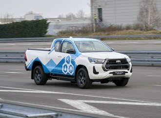 Toyota Hilux FCEV  - Die Brennstoffzelle bleibt  