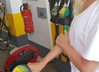 Benzin im Wochenvergleich erstmals seit Ende April wieder teurer