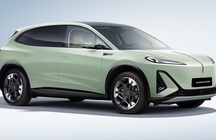 Hongqi EHS5: Sicherheit, Raum, Komfort und Intelligenz für den Familienalltag