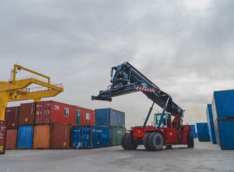 Logistik effizient gestalten mit modernen Flurförderfahrzeugen 