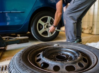 Reifenwechsel ohne Risiko: So hilft der Reifenrechner bei der richtigen Größenwahl