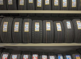So finden Sie den perfekten Reifen für Ihr Fahrzeug und Budget